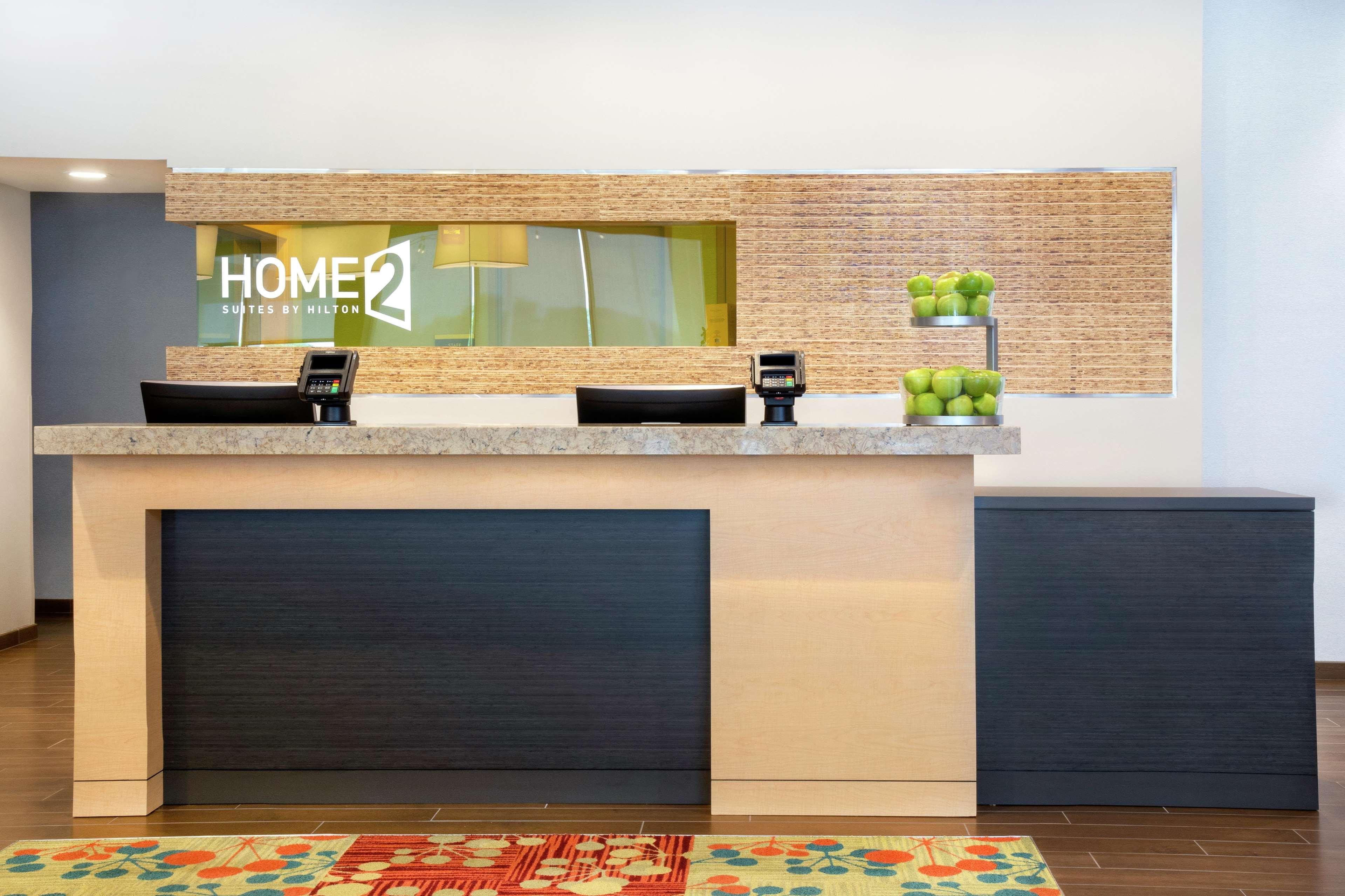 Home2 Suites By Hilton Indianapolis Greenwood Екстер'єр фото